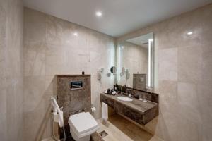 Vintage Grand Hotel - Formerly Ghaya Grand Hotel - Room Amenities and Features