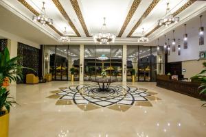 Western Hotel - Madinat Zayed - Staff Professionalism