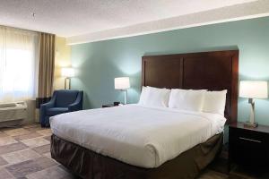 Wyndham Garden Newark Fremont Silicon Valley - Room Types