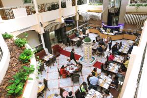 Al Seef Hotel - Getting to the Hotel