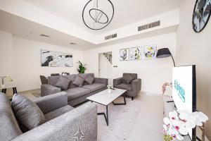 Aliving Luxury 3BR Villa With Maid Room Damac Hills 2 - Additional Property Details