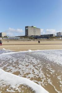 Beach Hotel Zandvoort by Center Parcs - Nearby Attractions and Activities