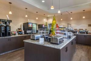 Best Western Plus Anaheim Inn - Policies and Considerations