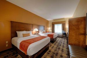 Best Western Plus Delta Inn & Suites - Nearby Attractions