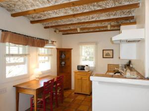Briarwood Inn - Booking and Availability