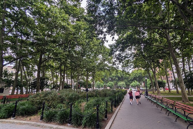 Brooklyn Scavenger Hunt Walking Tour and Game - Tour Duration and Distance
