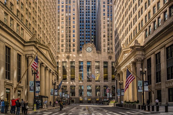 Chicago Architecture, Art and History Tour - Off The Beaten Path - Exploring Chicagos Architectural Gems