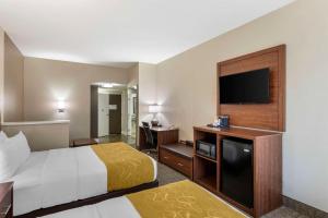 Comfort Suites - Nearby Attractions