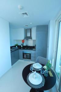 Damac Maison Prive Deluxe Studio With Burj-Khalifa View - Family-Friendly Amenities