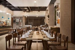 Days Hotel By Wyndham Dubai Deira - Check-in, Checkout, and Policies