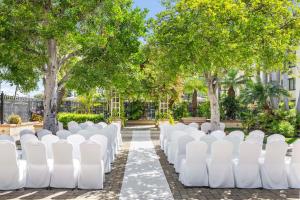 Doubletree by Hilton Buena Park - Transportation and Shuttle Service