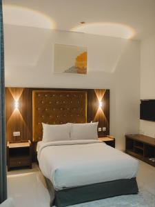 Dream Point Hotel - Nearby Attractions