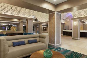 Embassy Suites by Hilton Arcadia-Pasadena Area - Affordable Pricing and Booking