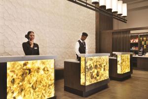 Embassy Suites by Hilton Brea - North Orange County - Convenient Location