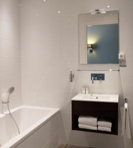 Fletcher Hotel-Restaurant Duinzicht - Hotel Policies and Information