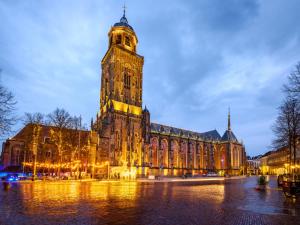 Grand Boutique Hotel-Restaurant Huis Vermeer - Location and Accessibility