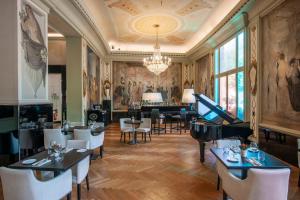 Grand Hotel Palace Rome - Dining Experience
