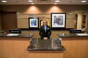 Hampton Inn & Suites Madera - Policies and Accessibility