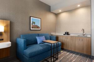 Hampton Inn & Suites San Mateo-San Francisco Airport - Policies and Considerations