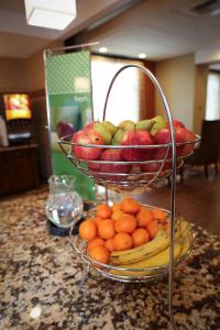 Hampton Inn Union City - Booking and Policies