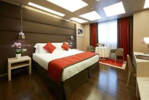 Harrys Bar Trevi Hotel & Restaurant - Nearby Attractions