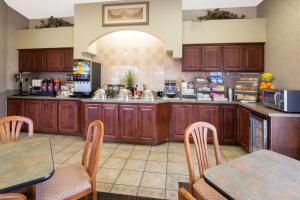 Hawthorn Suites by Wyndham Napa Valley - Guest Reviews