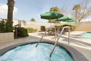 Hilton Garden Inn Gilroy - Guest Feedback