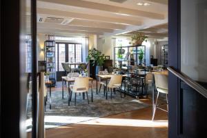 Hotel Aalsmeer - Check-in and Check-out Policies