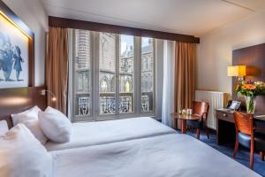 Hotel Die Port Van Cleve - Accessibility and Transportation