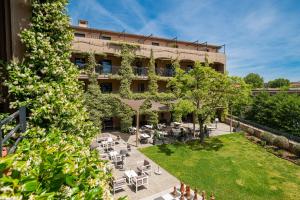 Hotel Du Roi & Spa by SOWELL COLLECTION - Nearby Attractions