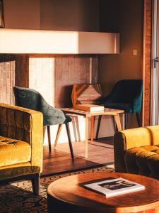 Hotel La Mandarine - Dining Options