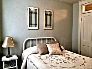 Hotel Niles - Policies and Check-in/Check-out