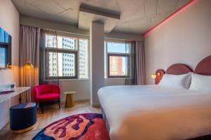 Hotel VIC - Nearby Attractions