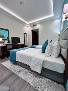 Howard Johnson Bur Dubai - Location and Accessibility
