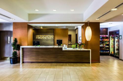 Hyatt House Santa Clara - Parking and Policies