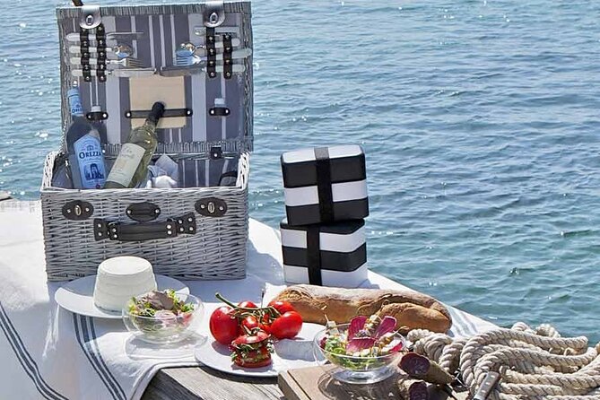 Indulge in a French-Inspired Sunset Cruise - 3 Hours Boat Ride - Experience Highlights