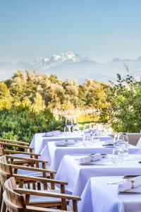 Jiva Hill Resort - Geneva - Frequently Asked Questions