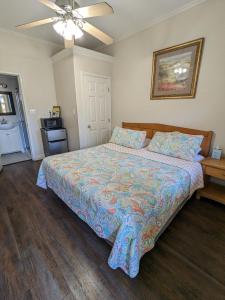 Los Gatos Garden Inn Hotel - Check-in and Check-out