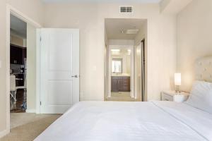 Luxury 2 Bedroom 2 Bathroom With Fitness Center and Pool - Guest Ratings and Feedback