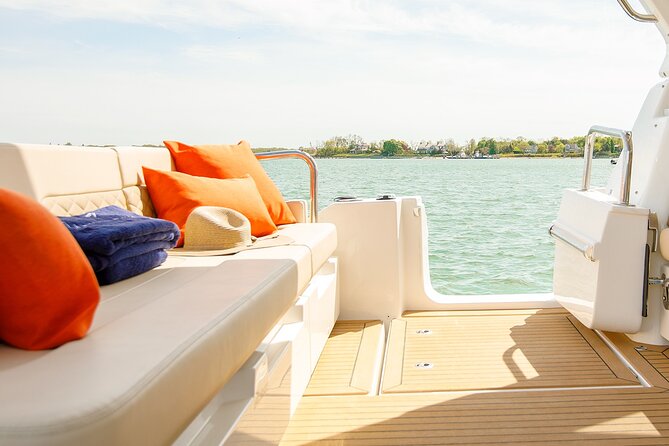 Marine Wildlife & Whale Watching Tour in The Hamptons - Accessibility Features