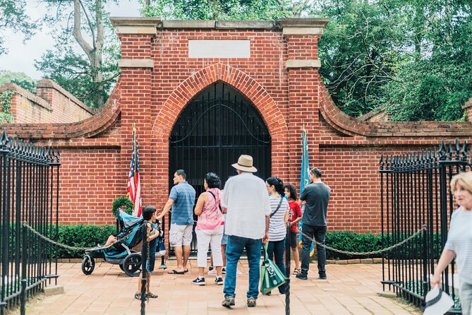 Mount Vernon & Old Alexandria With Night-Time Sightseeing Tour of Washington DC - Meeting and Pickup Information