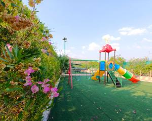 Mountains Resort by Escape Time - Policies and Rules