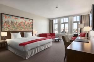 NH Amsterdam Schiller - Booking Policies and Additional Info