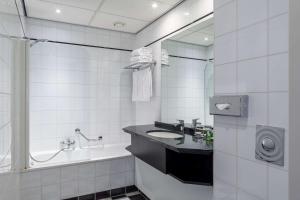 NH Atlanta Rotterdam Hotel - Policies and Check-in/Check-out