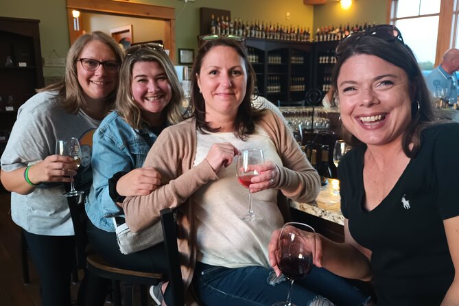 NON BUS Traverse City Singles Mingle Sunset Wine Distillery Tour - Complimentary Bottle and Wine Samples