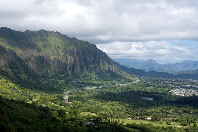 Oahu Top 13 Things to See Slingshot Aloha Tour - Scenic Kualoa Ranch and Movie Sites