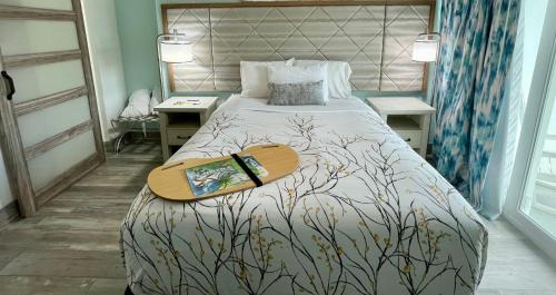 Ocean Sands Beach Boutique Inn-1 Acre Private Beach-St Augustine Historic-2 Miles-Shuttle With Downtown Tour-Heated Salt Water Pool Until 4am-Popcorn-Cookies-New 4k USD Black Beds-35 Item Breakfast-Eggs-Bacon-Starbucks-Free Guest Laundry-Ph#904-799-Sand - Front Desk Services