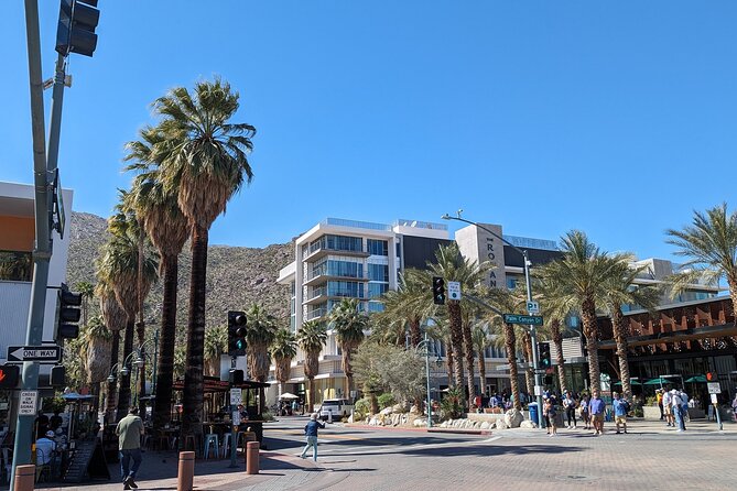 Palm Springs Scavenger Hunt Walking Activity and Game - Schedule and Availability