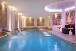 Paris Jadore Hotel & Spa - Frequently Asked Questions