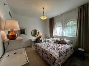 Peaceful Home Near Beach & Car - In-Room Amenities
